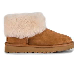 UGG Classic Mini Fluff Boot